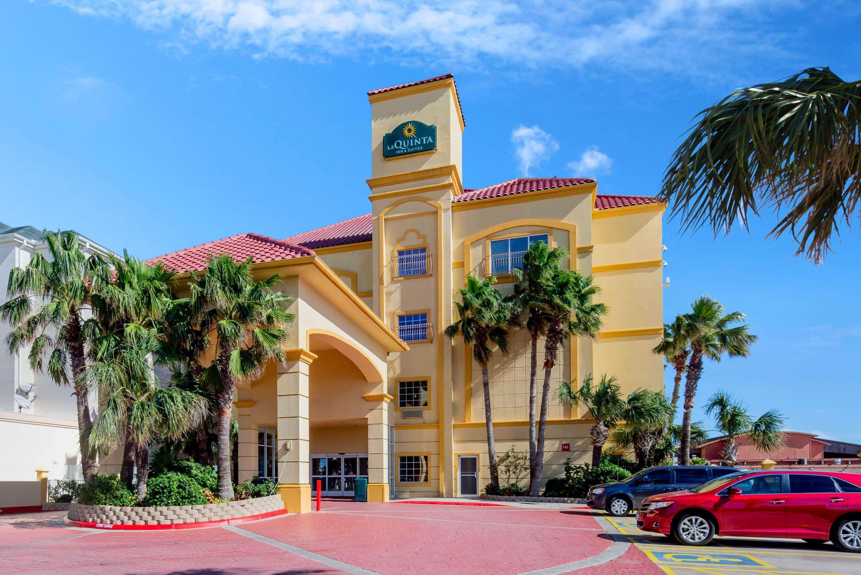 HOTEL LA QUINTA INN & SUITES BY WYNDHAM SOUTH PADRE ISLAND BEACH SOUTH PADRE  ISLAND, TX 3* (United States) - from £ 85 | HOTELMIX